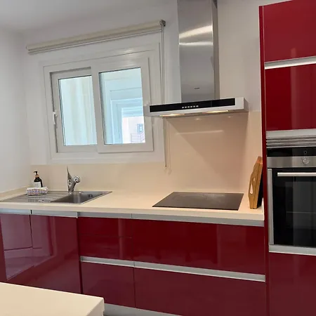 Excellent In Front Of The Sea! Benidorm